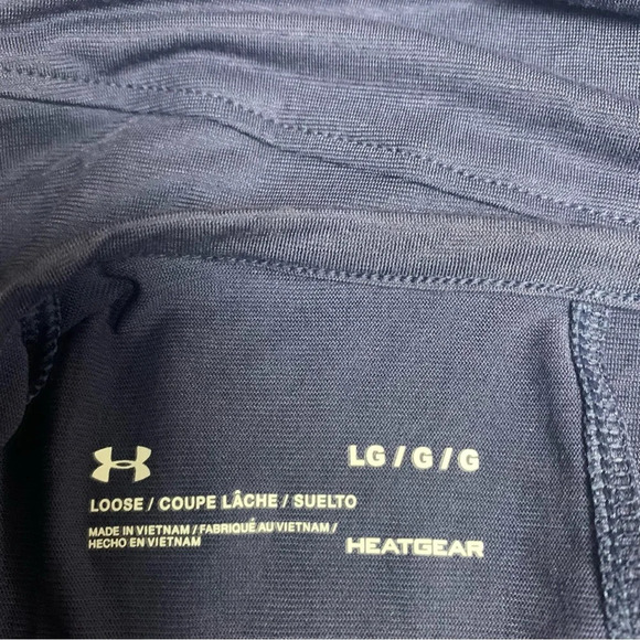 Under Armour dark blue heatgear loose shirt size Large boxy fit - Picture 8 of 10